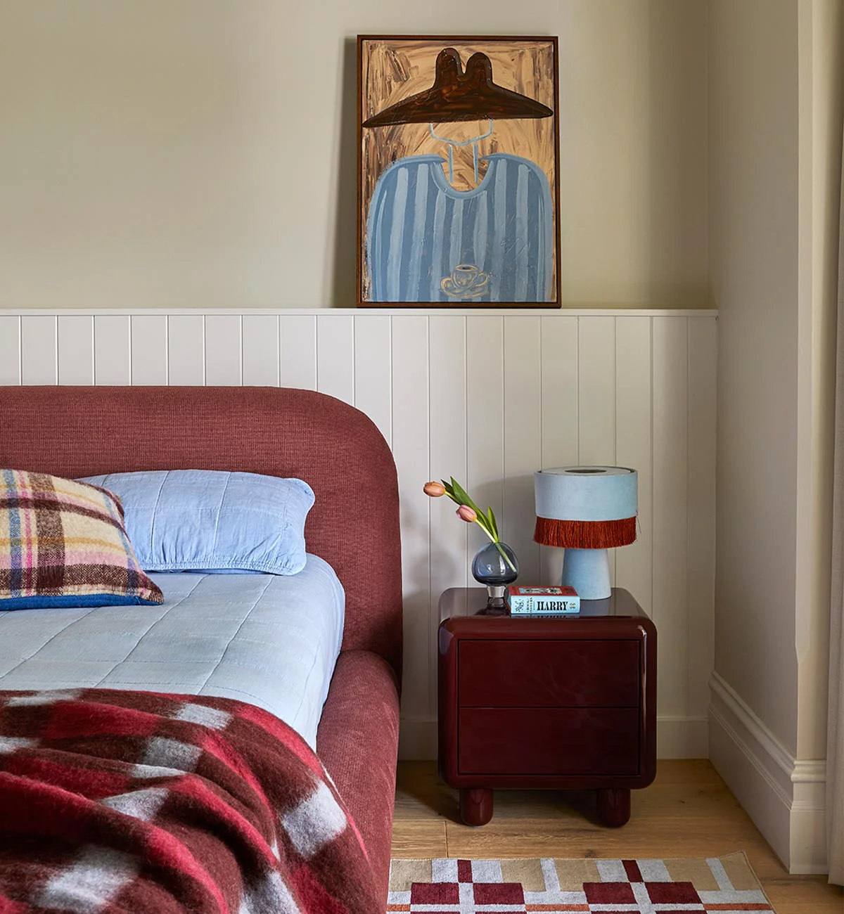 Cloudy Bed in Plum - Image 2